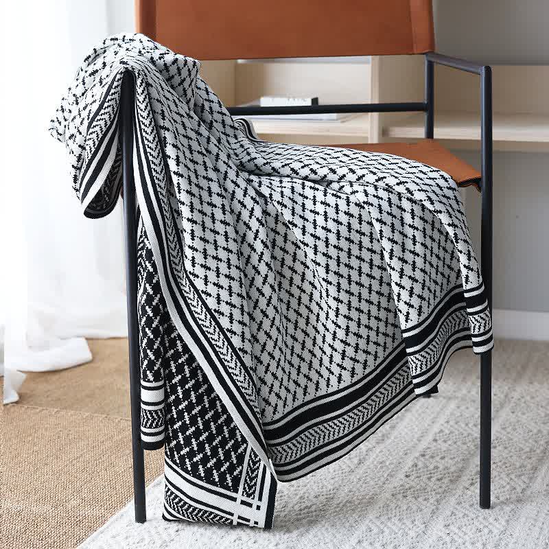 Bordered Houndstooth Knit Throw Blanket - 3
