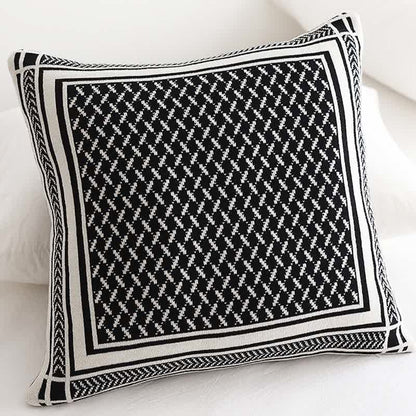 Bordered Houndstooth Knit Cushion Cover - 2