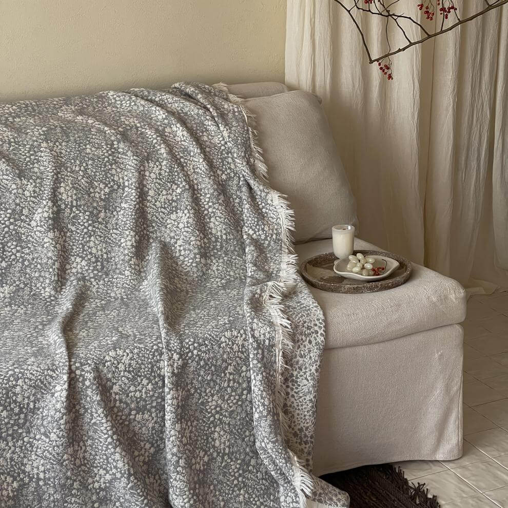 Neutral Pattern Jacquard Fringe Throw Blanket - 10