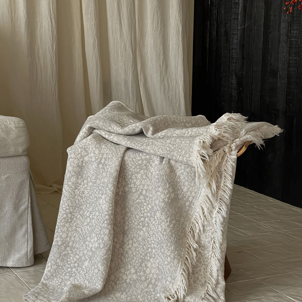 Neutral Pattern Jacquard Fringe Throw Blanket - 12