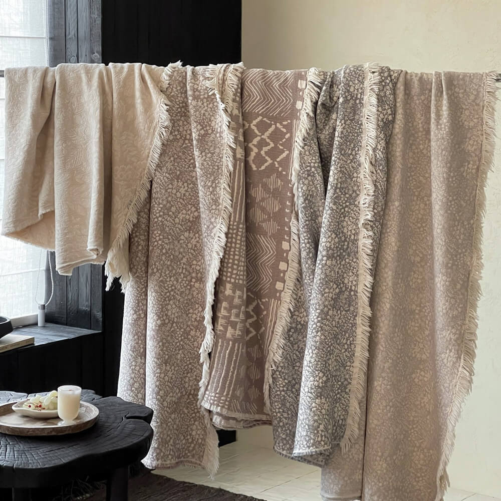 Neutral Pattern Jacquard Fringe Throw Blanket - 3